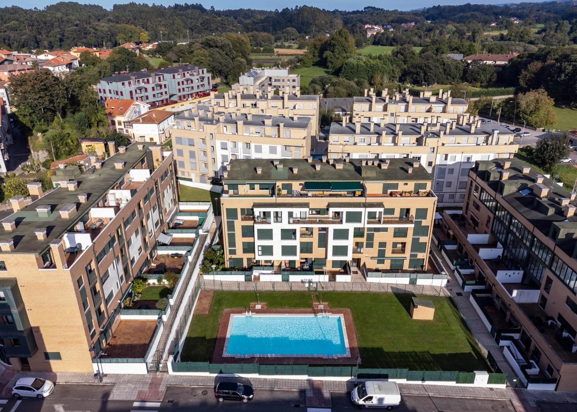 Tarantino, Apartamento Con Piscina, Playa A 3 Km Vut-2505-As Llanes Esterno foto